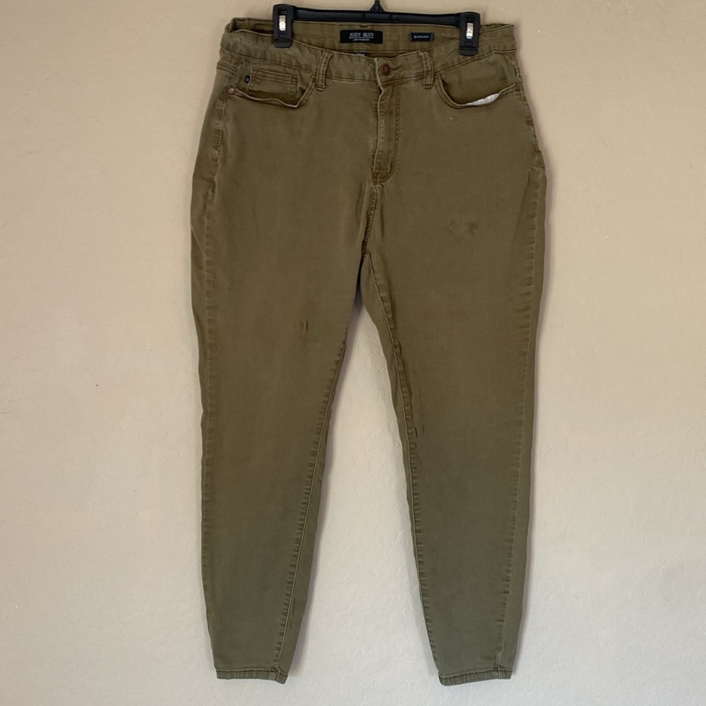 Judy Blue, 20W, skinny fit, green jeans - well worn, wear shown in pictures